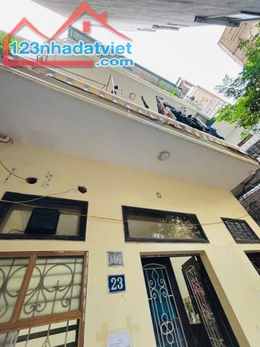 Bán Nhà Chùa Hà -LÔ GÓC  Ô TÔ DT 44m2 3 tầng mặt tiền 6m Giá 10.2 tỷ