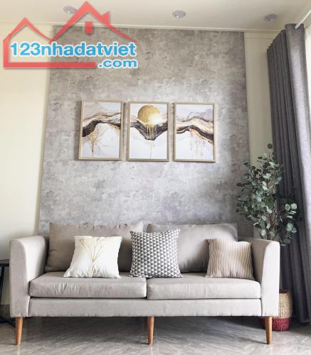*Bán nhà 2 mặt tiền Điện Biên Phủ, gần Hà Huy Tập (cho thuê 20tr/th), dt 75m2 giá 13 Tỷ TL