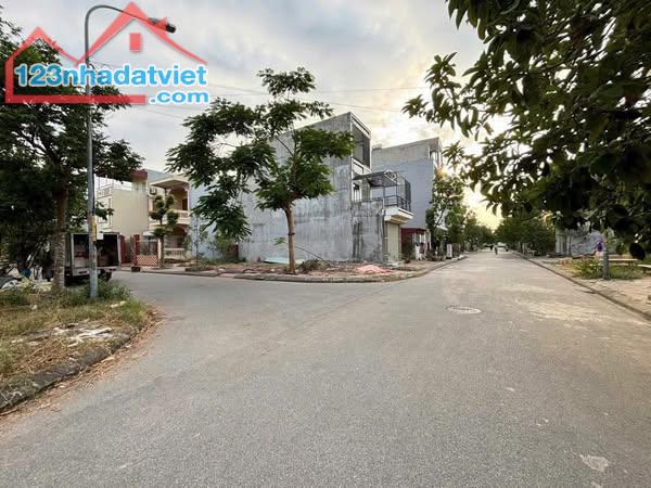 Bán lô đất tái định cư Tràng Cát, Hải An 60m2 giá hợp lí cho nhà đâu tư