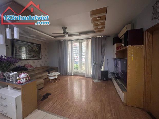 Đường Minh Khai, ngõ rộng 3m, cách 50m ra mặt đường Minh khai - 1