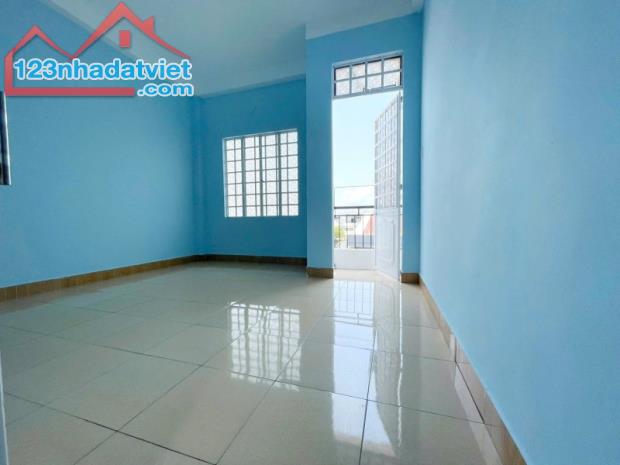 ♪ Nhà Kiệt 3m Cù Chính Lan Ô tô đậu 30m, 33m2, 3 tầng cứng đẹp, 2.59 tỷ - 1