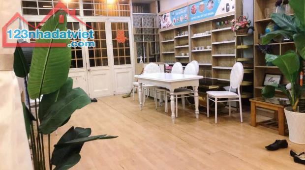 Bán nhà mặt tiền đường LÊ THỊ TÍNH, gần Cù Chính Lan ,chợ Thanh Khê DT 90m2 giá 4 tỷ 2