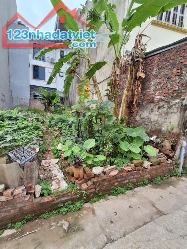 78m Biên Giang Hà Đông sát hồ đường thông oto tránh giá 5,8 tỷ - 2