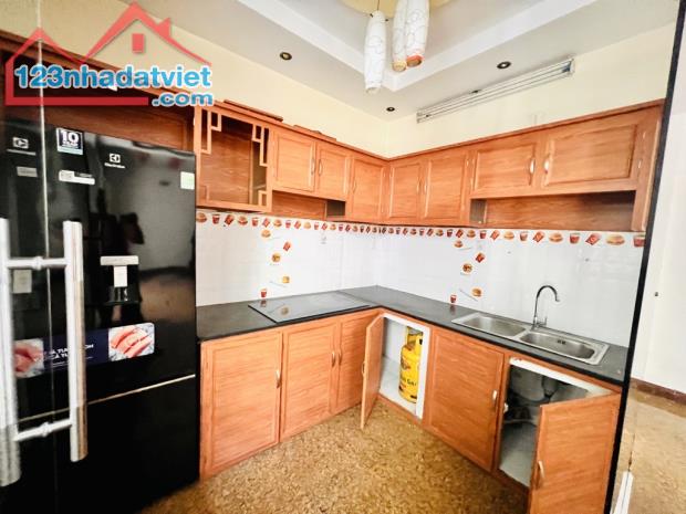 🏠 MẶT TIỀN 8M – NHÀ 2 TẦNG ĐÚC BTCT – LÊ VĂN KHƯƠNG, Q12 – GIÁ 4.9 TỶ - 2