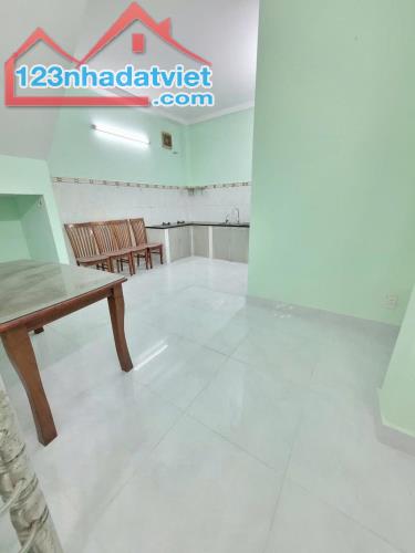 Nhà bán phường 7 gò vấp nguyễn du nhà 57m2 ngang 4,6m hẻm thông chỉ 5,7 tỷ - 3
