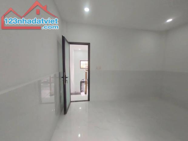 🌟 SIÊU PHẨM NHÀ ĐƯỜNG NGUYỄN XIỂN – XE HƠI NGỦ TRONG NHÀ - 5