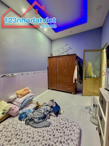 Bán nhà KDC Bửu Long, đường nhựa 12m, nhà còn mới đẹp, chỉ 4 tỷ - 3