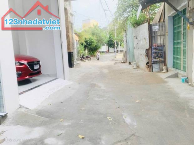 Bán nhà mới quận 8 hẻm xe hơi - 1