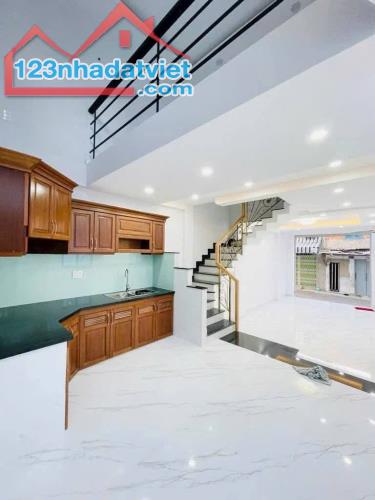 Bán nhà mới quận 8 hẻm xe hơi - 2