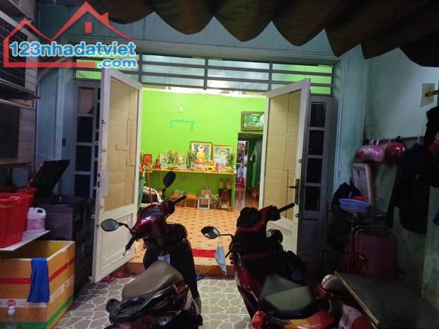 KẸT TIỀN BÁN NHÀ GIÁ RẼ,LƯU HỮU PHƯỚC, DT: 56M2 (4M X 14M) X 2T CHỈ 3 TỶ - 2