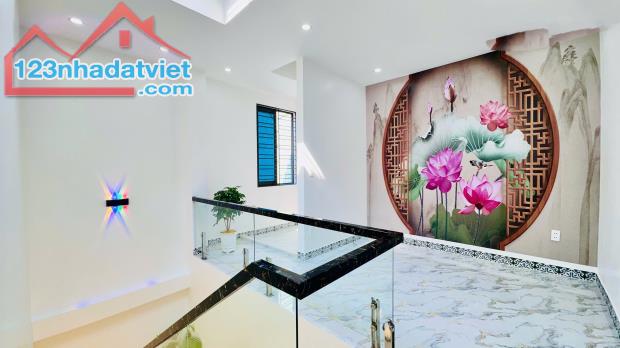 Bán nhà 3 tầng siêu đẹp phố Hai Bà Trưng - 5