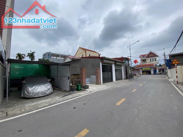 Chính chủ gử.i bá.n  lô đất đẹp như Hoa khôi mặt đường Tdp - Bái Ngoài - Hoa động ✅✅✅  ✅