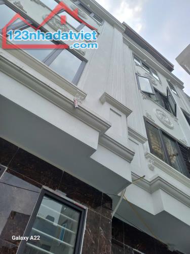 SIÊU PHẨM NHÀ ĐẸP FULL ĐỒ  sang trọng , 5 TẦNG ,LIỀN KỀ,VĂN QUÁN, HÀ ĐÔNG.CHỈ 7 TỶ .
