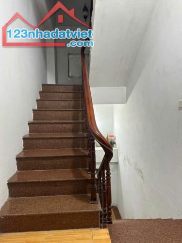 🏠🏠🏠NGÔ QUYỀN 31/35M2__5 TẦNG__KINH DOANH__Ô TÔ QUA CỬA__6,8Đ - 1