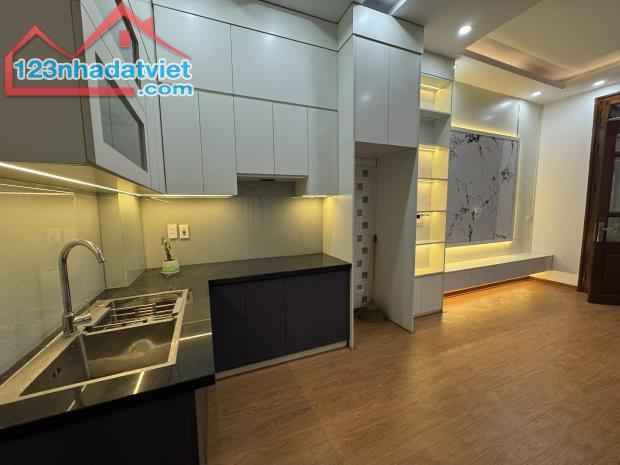 🔥 SỐC! GIẢM NGAY 500TR – CẦN BÁN GẤP CĂN NHÀ 5 TẦNG X 36M2 KINH DOANH PHỐ MỸ ĐÌNH CỰC ĐẸP - 4