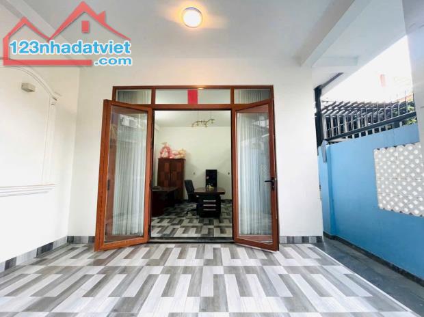 Bán Nhà 1 Trệt 2 Lầu P. Hiệp Hoà, gần Trường THPT Nam Hà, cách đường Đặng Văn Trơn vào 50M - 1