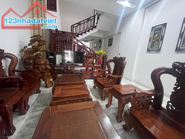NHÀ 3 TẦNG MẶT TIỀN THANH LƯƠNG 21 Trục Đường 7.5M-TT HOÀ XUÂN-DT 100M2-NHỈNH XÍ 7 TỶ