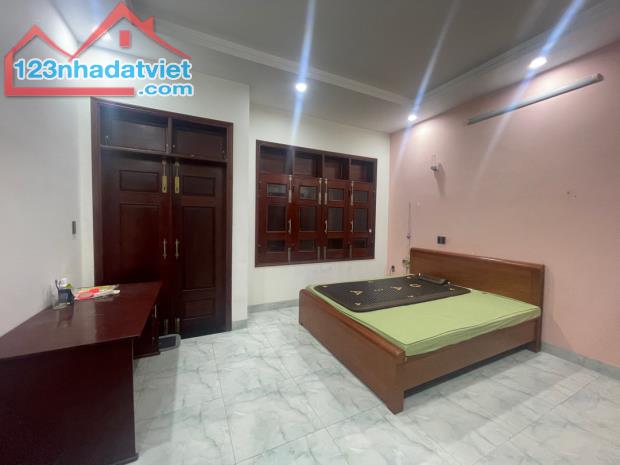 NHÀ 3 TẦNG MẶT TIỀN THANH LƯƠNG 21 Trục Đường 7.5M-TT HOÀ XUÂN-DT 100M2-NHỈNH XÍ 7 TỶ - 4