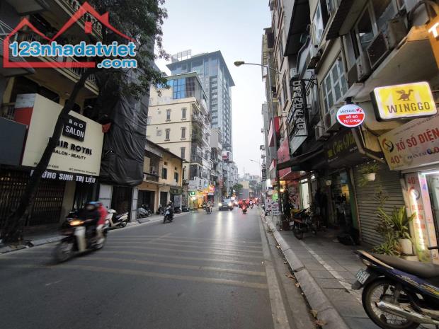 Bán nhà mặt phố Thụy Khuê, Tây Hồ 70m, 7 tầng, giá 35.9 tỷ thang máy, vỉa hè, ô tô