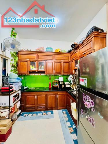 🍓 Nhà Đẹp 2 tầng khu VẠN XUÂN, Hẻm 8m đường THẠNH XUÂN 38, phường THẠNH XUÂN, Q12, DT 60m - 2