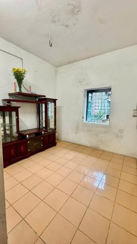Ơ!! Nhà TT rẻ nhất HN 46m2, 3 thoáng chỉ 2xx tỷ phố 8-3 Hai Bà Trưng HN - 1