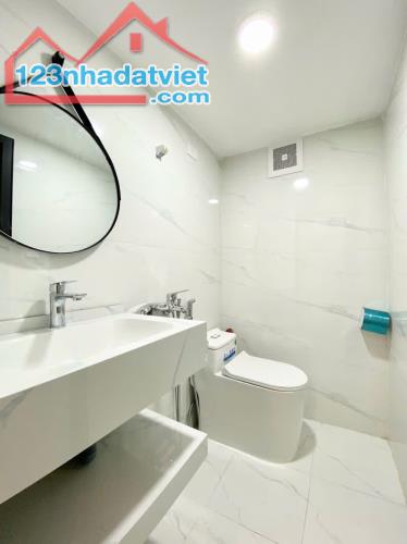 CỰC HIẾM !!! BÁN NHÀ MẶT PHỐ NGUYỄN TRI PHƯƠNG - 50M2 - MẶT TIỀN 7M - LÔ GÓC 3 THOÁNG - 4