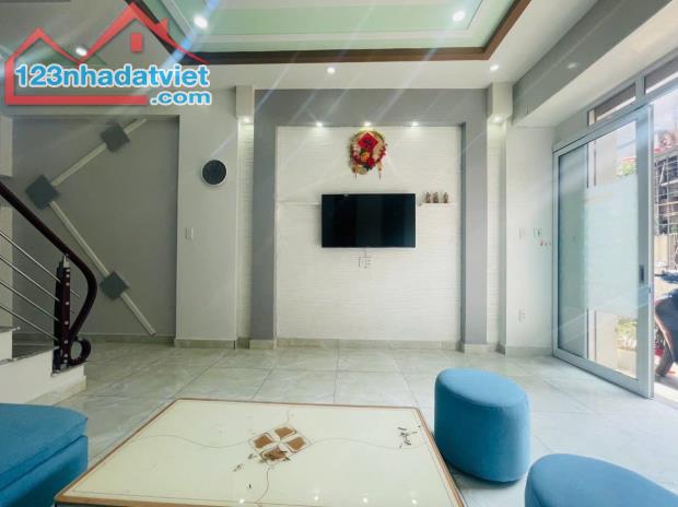Bán gấp nhà thư trung, Văn Cao , Ngô Quyền,HP.2,39 tỷ, 43m2, 3 tầng. - 3