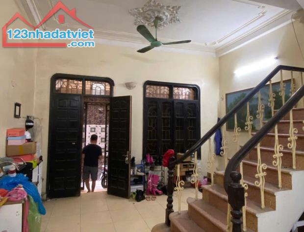 KHU VỰC CỰC VIP NGUYỄN KHÁNH TOÀN – NHÀ ĐẸP, MẶT TIỀN RỘNG - PHÙ HỢP Ở VÀ CHO THUÊ – - 2