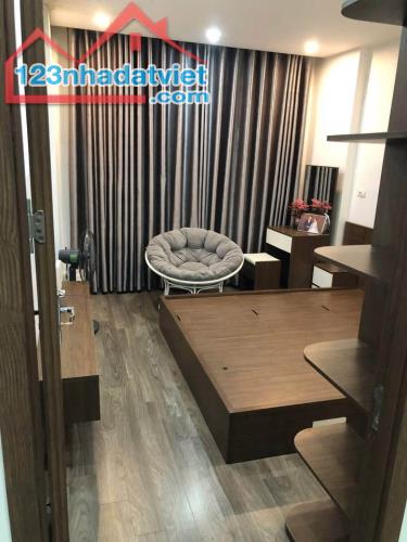 Bán nhà 5 tầng Phan Đình Giót, 42m², full nội thất,giá SIÊU HỜI - 1