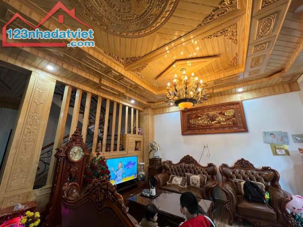 Dư nhà k ở lại k có người trông coi nên gd e cần bán nhanh căn biệt thự mini phường 9 Dala - 1