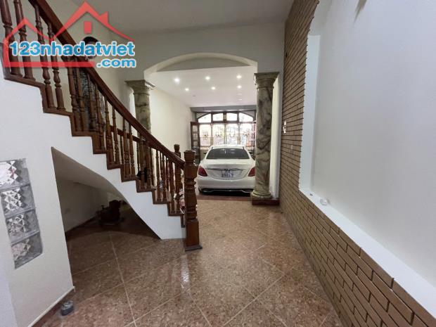 BÁN NHÀ NGÕ Ô TÔ TRÁNH YÊN LÃNG, 2 THOÁNG,  65M2 × 4 TẦNG, MT 7M, 23.5 TỶ - 1