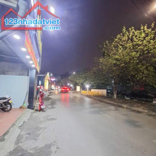 Nhà đẹp ở ngay, trung tâm Lĩnh Nam, giá nhỉnh 3t - 4
