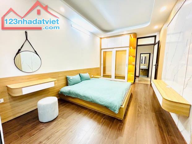 Cần Bán Nhà Lĩnh Nam 25m 3 Tầng 2 Ngủ Full Nội Thất Giá 2.88 Tỷ Nhà Chưa Sổ - 2
