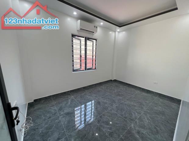 DUY NHẤT CĂN nhà 3,5 tầng  Sở Dầu-Hồng Bàng giá siêu hấp dẫn chỉ 3,tỷ xx Lh 0979087664 - 1