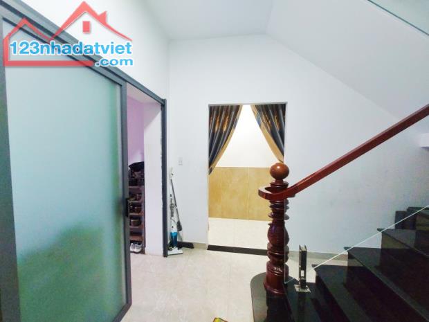 Bán nhà 1 Trệt 1 Lầu 113m ngang KHỦNG 9m Phường zíp Bình Thọ,gần Vincom Thủ Đức - 3