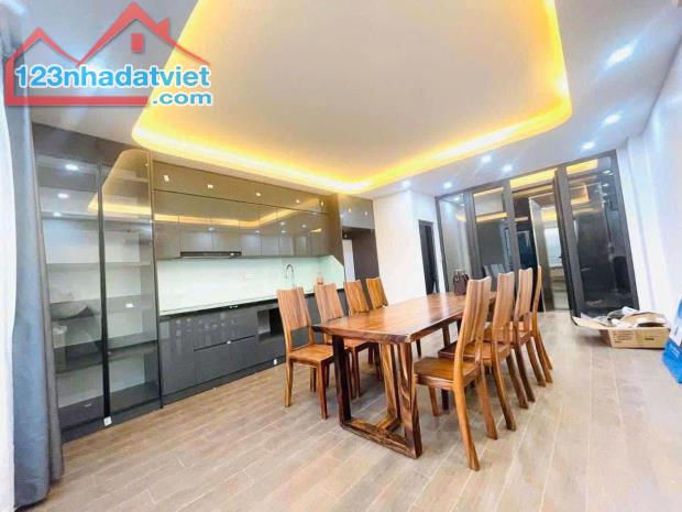 Duy nhất 1 nhà Khương Trung 8T 48m2 thang máy ô tô vào 15m ra phố cho thuê 55tr/ th KD tốt - 1