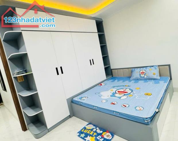B,án Nhà Kim Chung - Hoài Đức, 35m2*5Tầng. Xây độc lập, lô góc 2 thoáng, ngõ thông, ôtô đỗ - 3