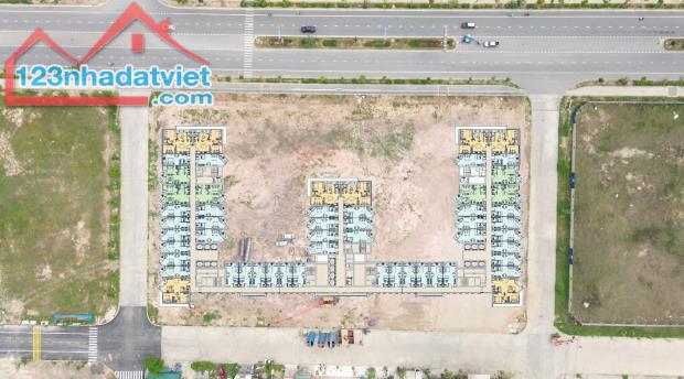 Bán căn hộ cao cấp 5 sao VIEW BIỂN ưu đãi cho 50 khách đầu tiên chỉ từ 1,7 tỷ