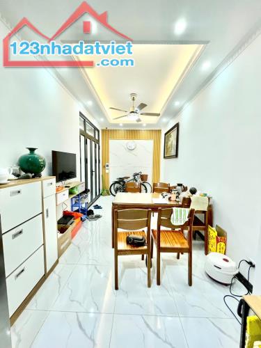 MINH KHAI -  NÓI KHÔNG VỚI CHỦ ĐẦU TƯ - NGÕ NÔNG 3 BƯỚC CHÂN RA TỚI PHỐ