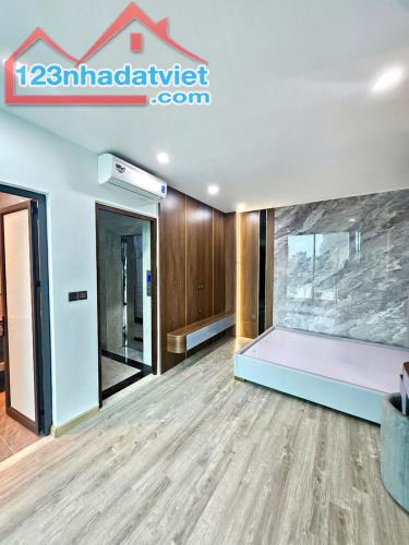 Bán nhà, văn phòng 5T lô góc,đường ô tô Ngọc Thuỵ DT65m .19,8 tỷ - 4