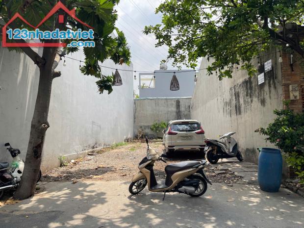 Bán lô đất Mặt Tiền Đường 12 - Tăng Nhơn Phú B - Quận 9. Ngay ngã tư Thủ Đức, Coopmart..!