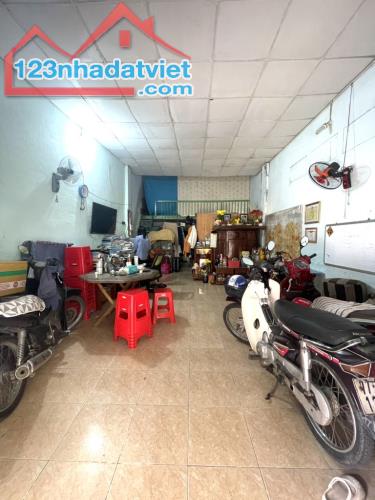 Bán nhà hxt Phạm Văn Bạch phường 15 Tân Bình, ngang đẹp 4.2m nhỉnh 6 tỷ