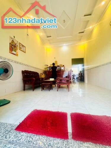 Bán Nhà Gác Lửng gần Chợ Phú Thọ KP5 P. Trảng Dài, cách đường Nguyễn Khuyến 1 sẹc 50M - 1