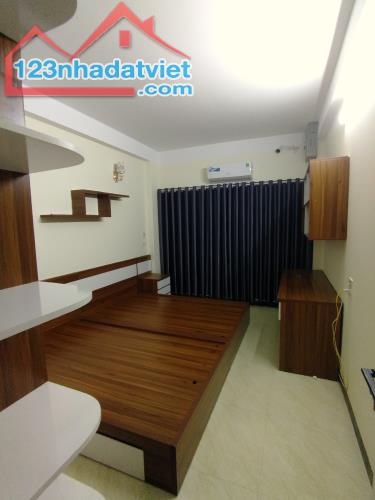 Cho thuê nhà riêng, mặt đường, đường thông - 4