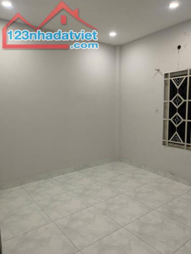 Bán Nhà mặt tiền kinh doanh Bùi thị Lùng. TT Hóc Môn. 60m2, 2 Tầng, Đường 12m kinh doan - 3
