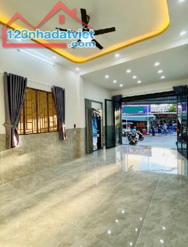Nhà mặt tiền 3 tầng Gần EMART Phan Huy Ích p12 Gò Vấp - 2
