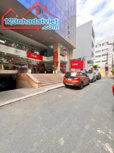 Building mini hẻm VIP Nguyễn Văn Trỗi.