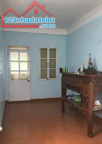 NHÀ PHÂN LÔ – 55m² – 4 TẦNG – CHỦ TỰ XÂY – HAI MẶT THOÁNG VỈA HÈ – Ô TÔ 46 CHỖ ĐỖ CỬA - 1