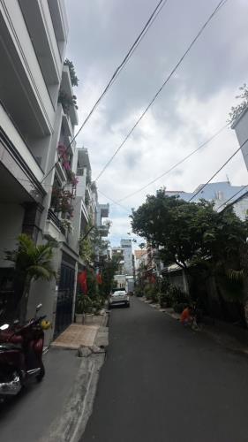 Bán nhà Phường 13 Tân Bình, hẻm xe hơi, tương lai 2 MT, giá 8tỷ999