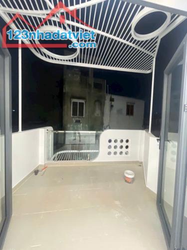 Nhà Mới Mặt Tiền Đường Lê Quang Sung , Quận 6 - 5